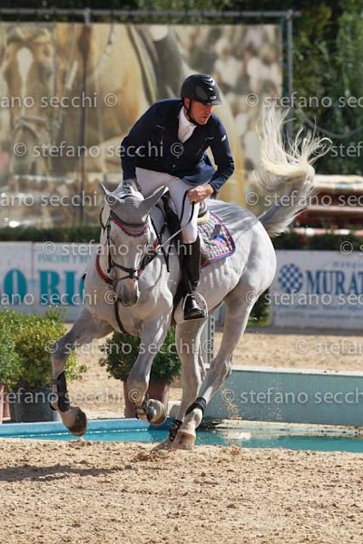 MEDINI_BLU PICASSO_GIO CAV 2011_(0485) SS3_2262.jpg